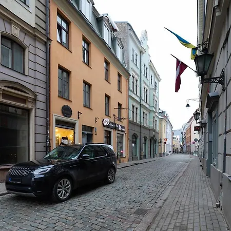 Apartment Old Town Charm One Bedroom Spacious Loft Nearby The Livu Square Riga